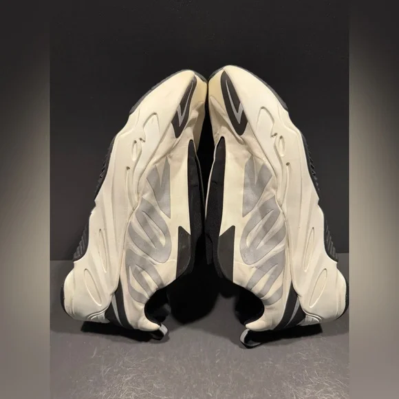 Size 13 Men's - adidas Yeezy Boost 700 MNVN Laceless Analog Black Shoes  Sneakers